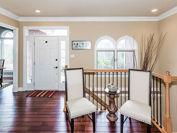 5th image of 5801 Meadow Glen Dr