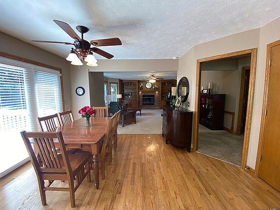 5th image of 4829 S 167th Ave