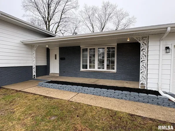 29 Andover Dr, Springfield, IL 62704