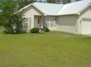 417 Fairview Rd, Marianna, FL 32448