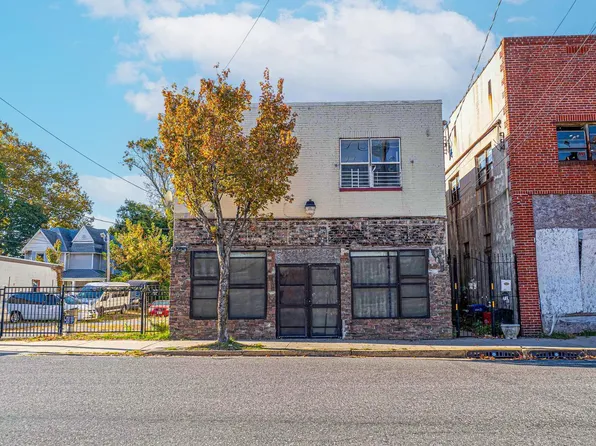 72 S Broad St, Penns Grove, NJ 08069