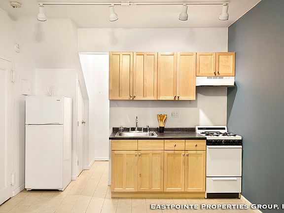2nd image of 248 E 10th St