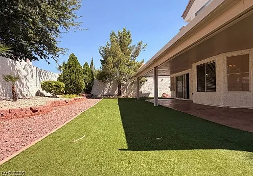 3317 Royal Glen Ct — Photo 40