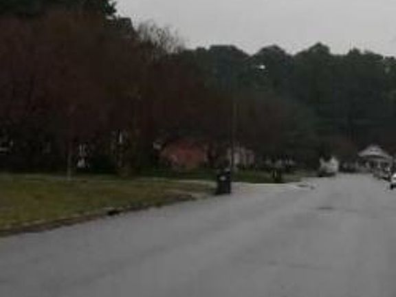 Exterior Neighborhood (street photo)