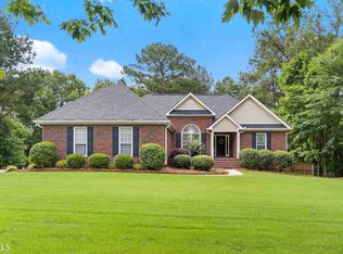 1215 Maplewood Cir, McDonough, GA 30252