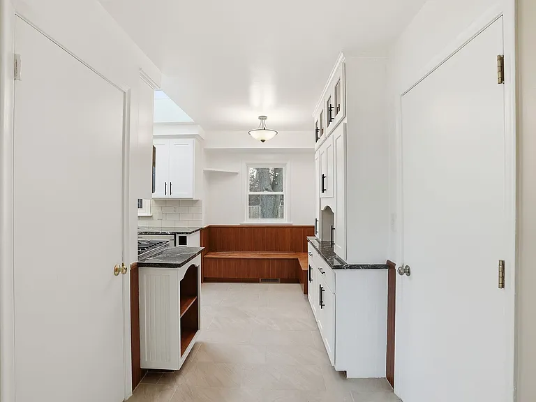 8954 York Rd — Photo 8