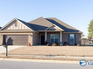 600 Covington Cove Ln, Madison, AL 35757