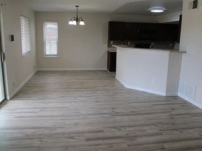 14313 Island Point Dr — Photo 3