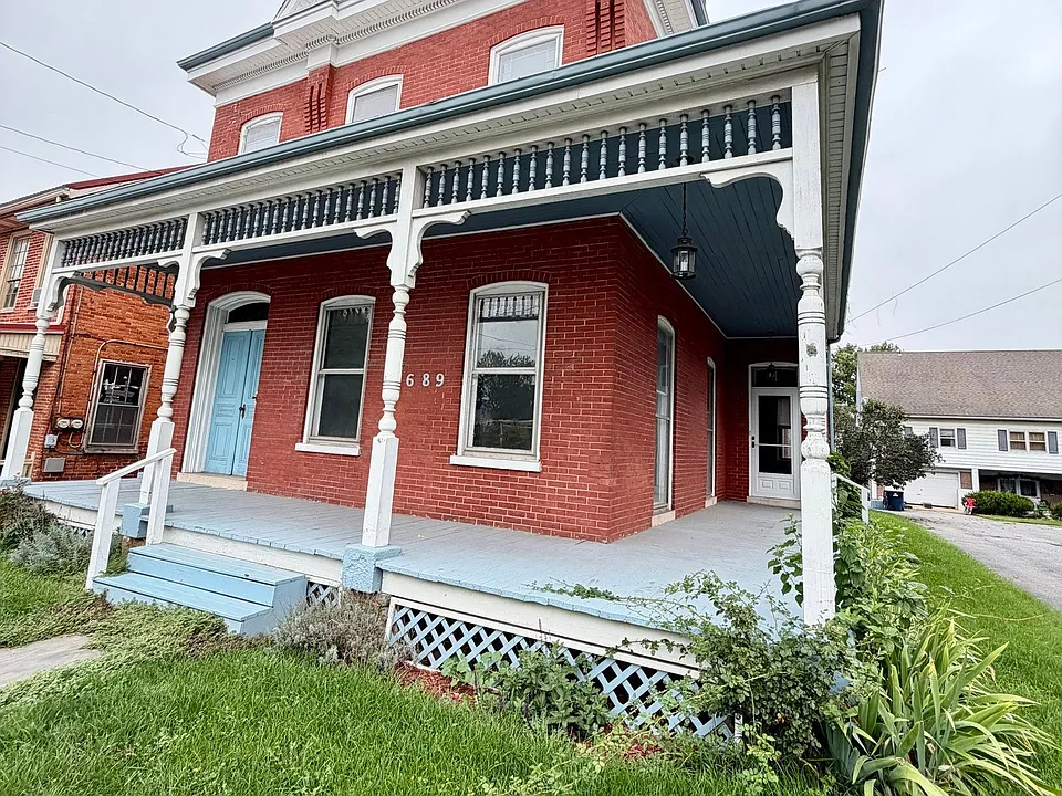 2689 Old Philadelphia Pike