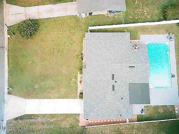 4th image of 1337 Lee Ct
