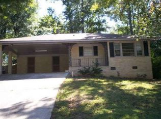 1083 Ponderosa Park Dr, Forest Park, GA 30297