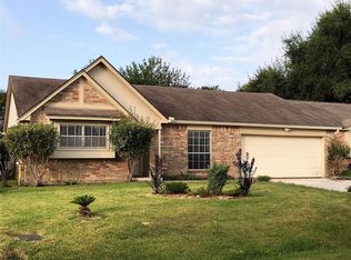 13315 Lake Breeze Ln, Willis, TX 77318