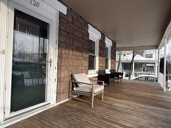 2nd image of 120 Clinton Ave Floor 1