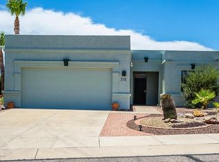 825 W Via Santa Adela, Green Valley, AZ 85614