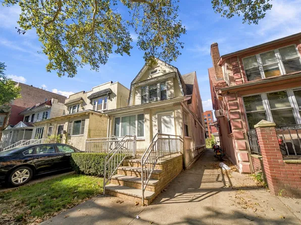 1638 East 21st Street image 1 of 5