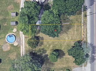 2223 S 1st St, Terre Haute, IN 47802