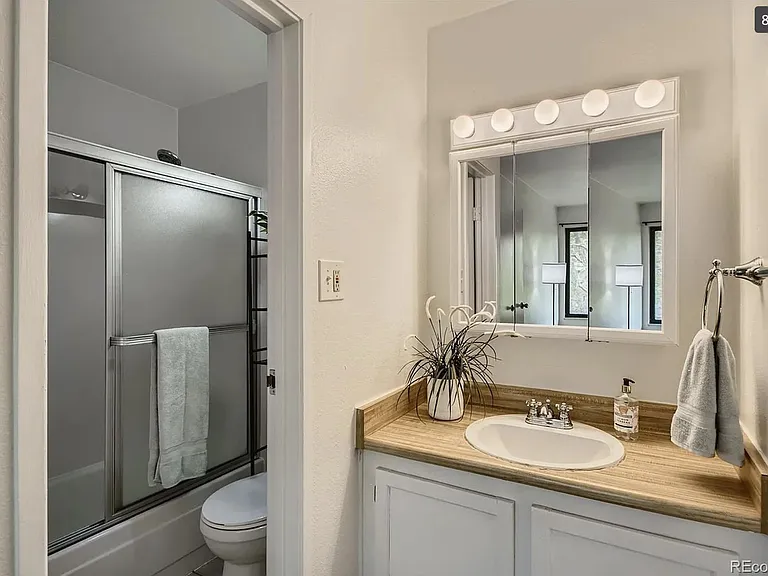 451 Golden Cir #307 — Photo 9
