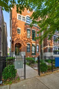 2737 N Southport Ave #3, Chicago, IL, 60614