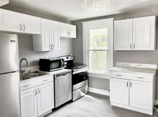 236 S Buchanan St #B, Edwardsville, IL