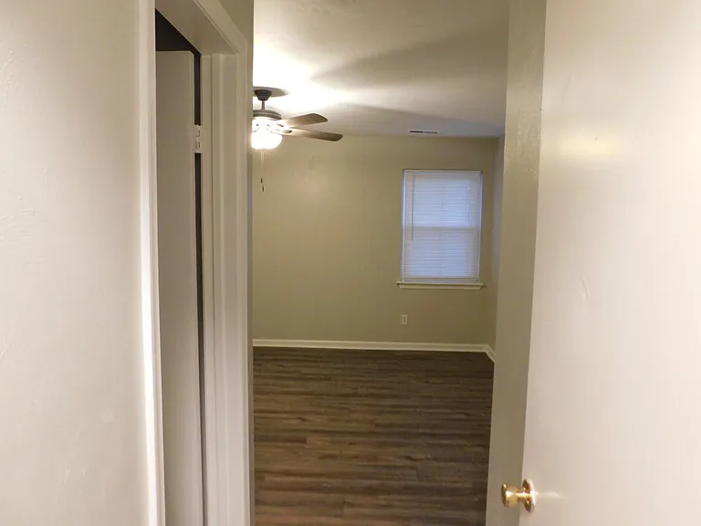 1433 Drumheller Dr — Photo 44