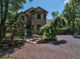 5406 Woodland Ave, Pocono Pines, PA