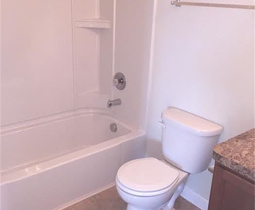 5th image of 9922 Waldens Pond Ct