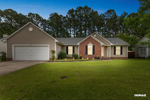 216 Stone Point Ln Photo 1