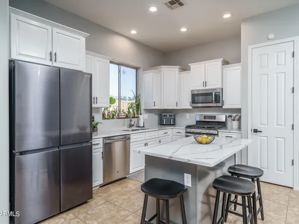 43322 N 43RD Drive, New River, AZ 85087