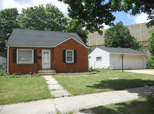 4265 S 5th St, Milwaukee, WI 53207