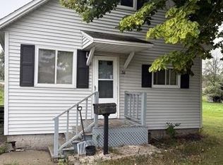 311 Carney Blvd, Marinette, WI 54143