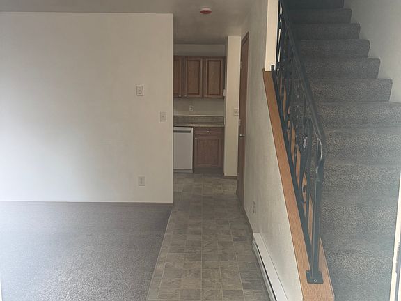 2nd image of 6408 6th Ave SE