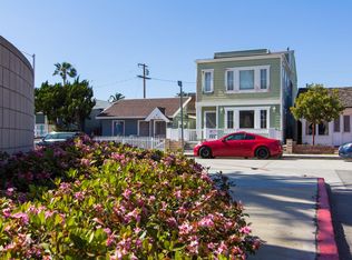 209 38th St #B, Newport Beach, CA 92663