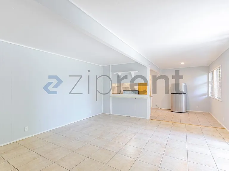 709 Adeline Pl — Photo 13