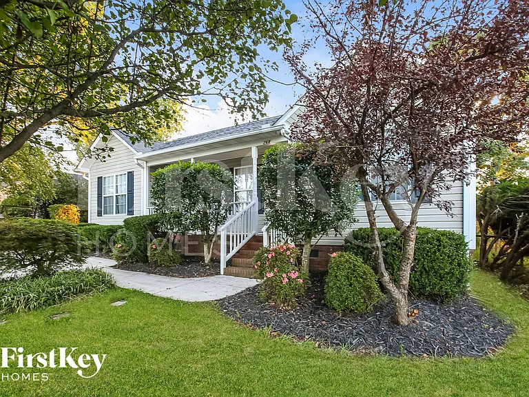268 Southaven Ct — Photo 2
