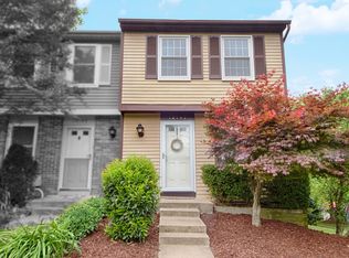 12147 Purple Sage Ct, Reston, VA 20194