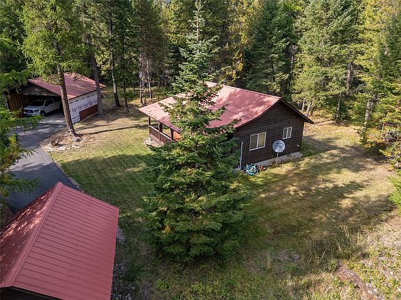 2nd image of 1390 Forest Dr