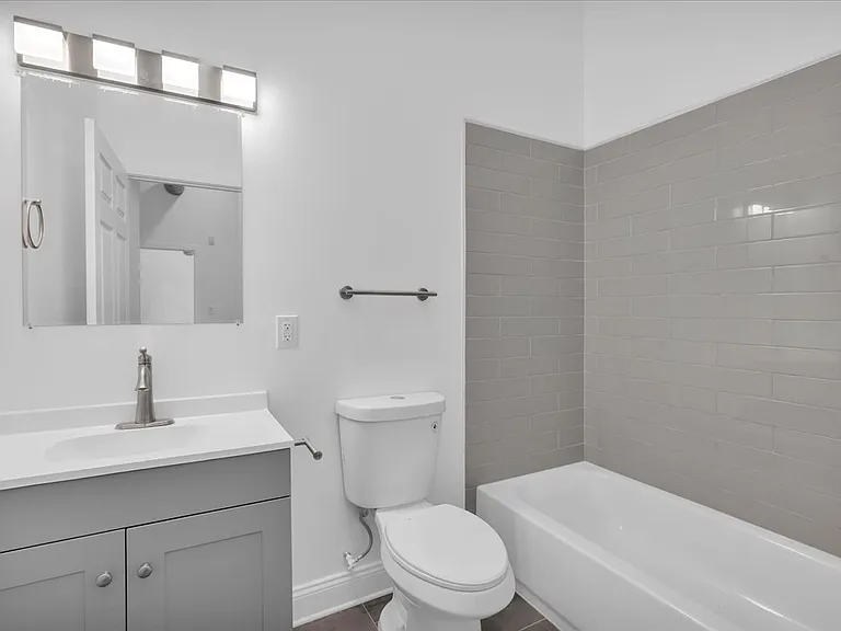 1406 Fairmount Ave #16 — Photo 11