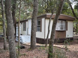 160 Sycamore Dr, Freeport, FL 32439