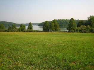 250 Bay Pointe Rd, Vonore, TN 37885