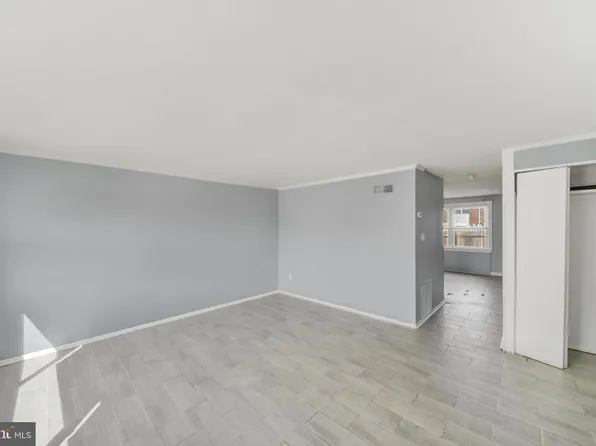 7952 Eastdale Rd, Baltimore, MD 21224