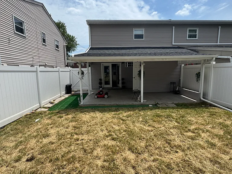 1535 Irene St — Photo 21