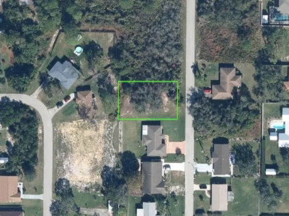 206 Falcon Way NW, Lake Placid, FL 33852