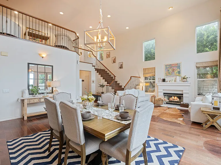 25815 Raleigh Ln — Photo 5