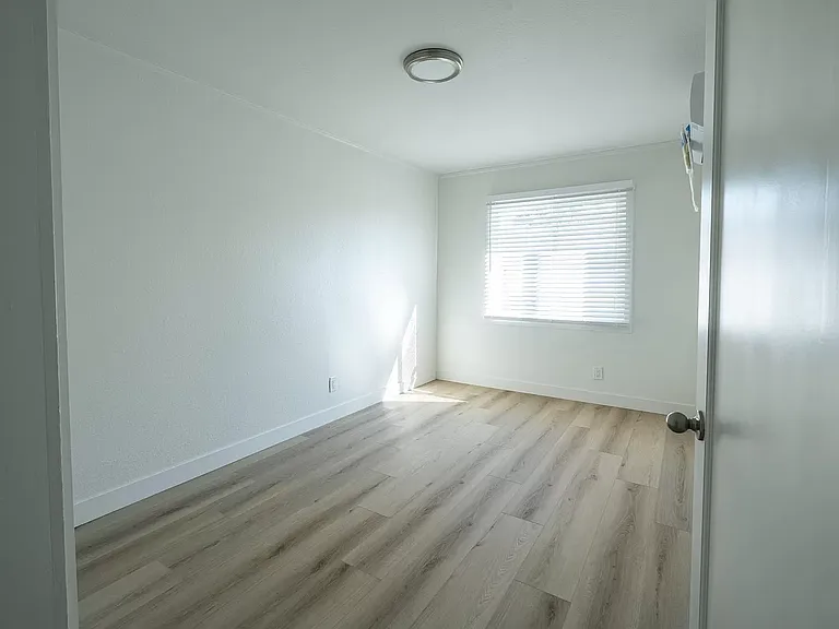 1308 Woolner Ave #A — Photo 7
