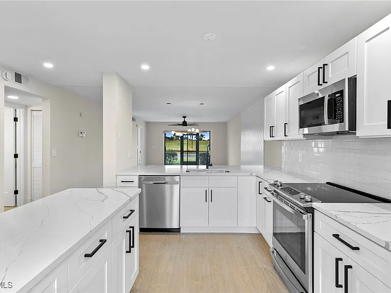 16440 Kelly Cove Dr #2806 — Photo 6