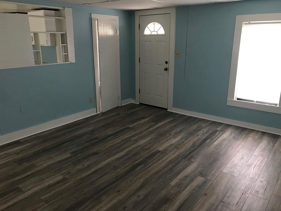 1st image of 5020 1/2 3rd Ave S