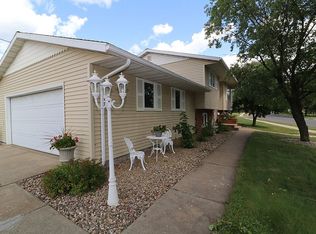 709 8th St S, Virginia, MN 55792