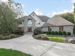 523 Cardinal Hill Ln, Powell, OH 43065