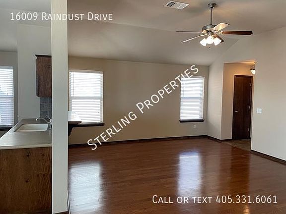 3rd image of 16009 Raindust Dr