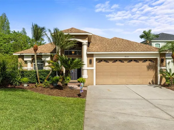 19335 Seacove Dr, Lutz, FL 33558
